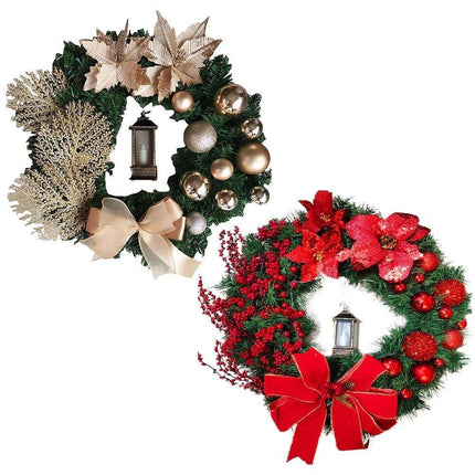 Festive Christmas Lantern Wreath: A Touch of Elegance and Warmth - Très Elite