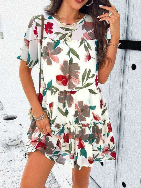 Floral Delight Short-Sleeve Dress: A Stylish Getaway