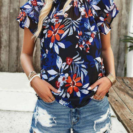 Floral Delight Short-Sleeve Top: Must-Have for Spring and Summer