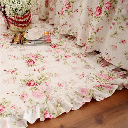 Floral Serenity Cotton Quilted Area Rug - Timeless Allure - Très Elite