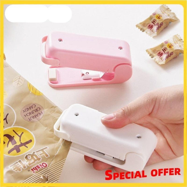 FreshKeeper Elite: Advanced Portable Snack Sealer with Airtight Technology