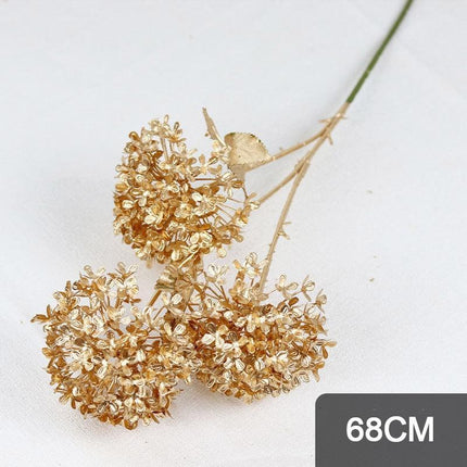 Glamorous Golden Leaf Display: Handcrafted Faux Greenery for Luxurious Home Styling and Celebratory Occasions - Très Elite