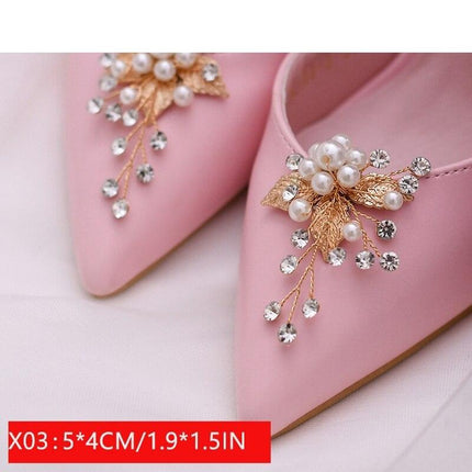 Glimmering Rhinestone Footwear Charms: Transform Your Style - Très Elite