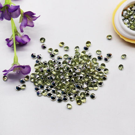 Glistening Acrylic Diamond Confetti - 1000 Piece Pack