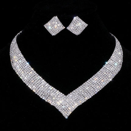 Glistening Grace: Stunning Crystal and Rhinestone Wedding Jewelry Set - Très Elite