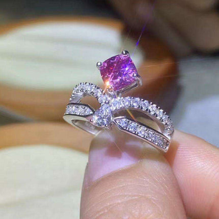 Glistening Moissanite and Zircon Accented Sterling Silver Ring: Timeless Glamour - Très Elite