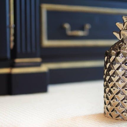 Grapefruit & Cashmere Oud Opulent Candle