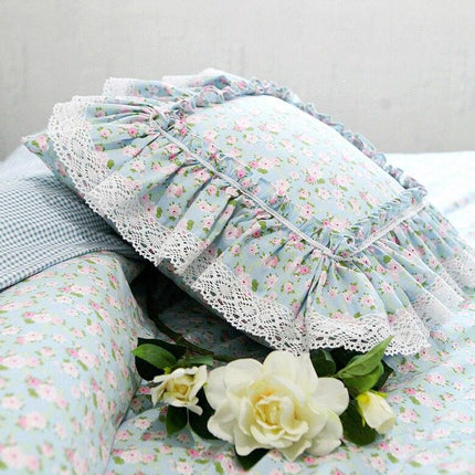 Chic Striped Ruffled Lace Pillowcase for Stylish Home Accents