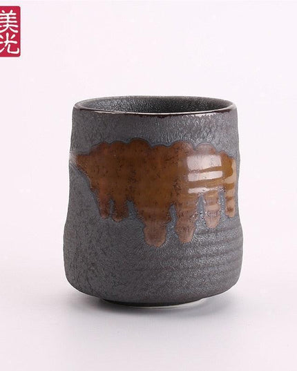 Artisan Japanese Porcelain Mug for a Refined Tea Experience