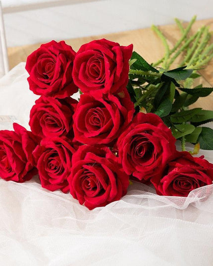 Luxurious 10-Piece Flannel Silk Rose Collection - Exquisite Floral Arrangement