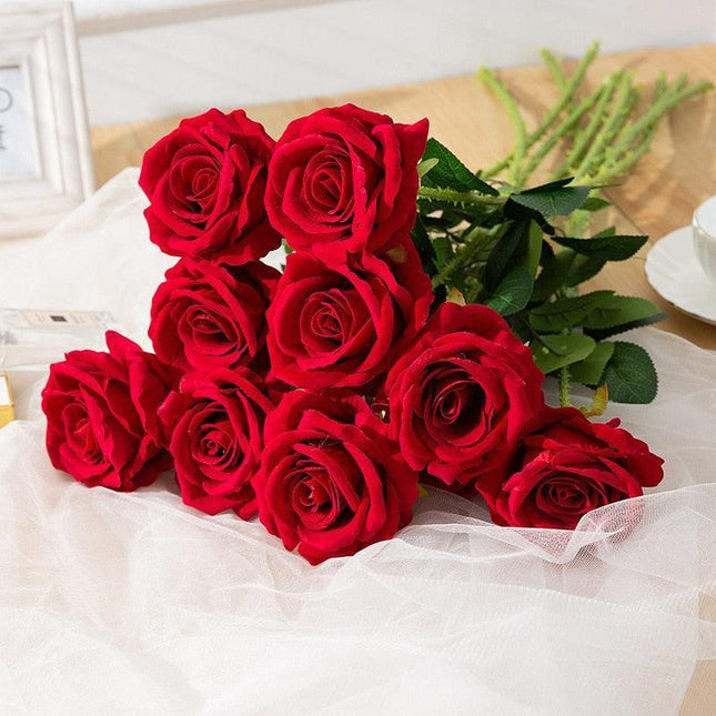 Luxurious 10-Piece Flannel Silk Rose Collection - Exquisite Floral Arrangement