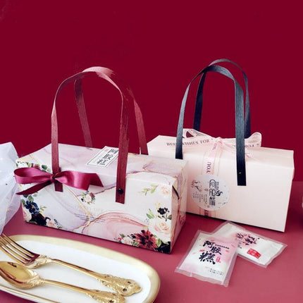 Chic Customizable Cake Box Set of 5 for Special Celebrations