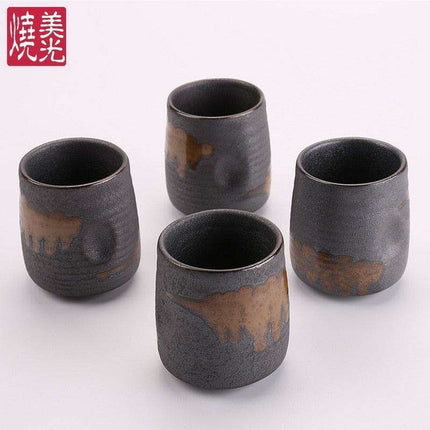 Artisan Japanese Porcelain Mug for a Refined Tea Experience