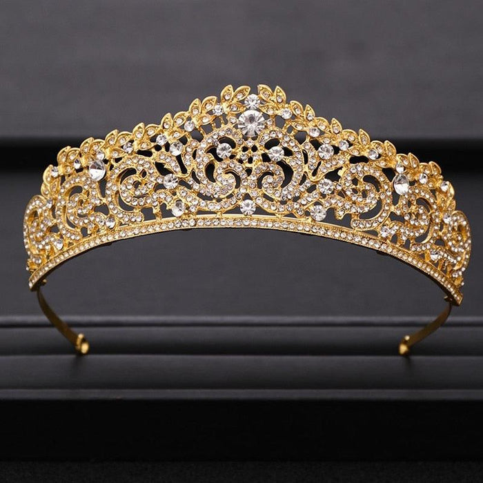 Regal Baroque Tiara - Elegant Headpiece for Memorable Events