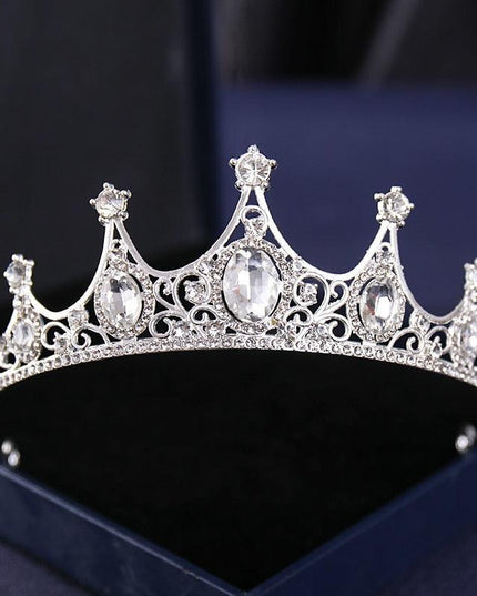 Elegant Silver Rhinestone Tiara - Glamorous Hair Accessory for Special Occasions