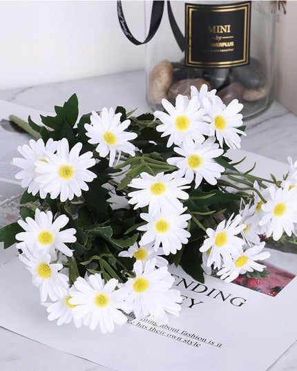 Charming Daisy Forks: 24-Piece Rustic Floral Dining Ensemble for Creative Decor