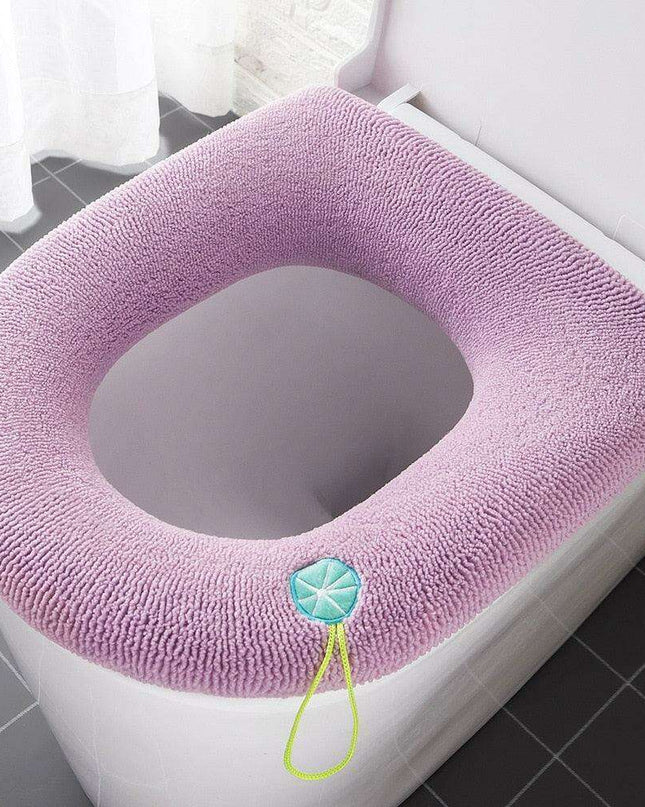 Plush Winter Toilet Seat Cover - Cozy Comfort for Every Bathroom