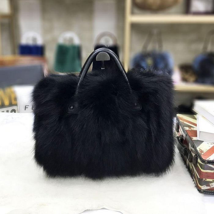 Luxurious Silver Fox Fur Shoulder Bag with Cowhide Accent for Women