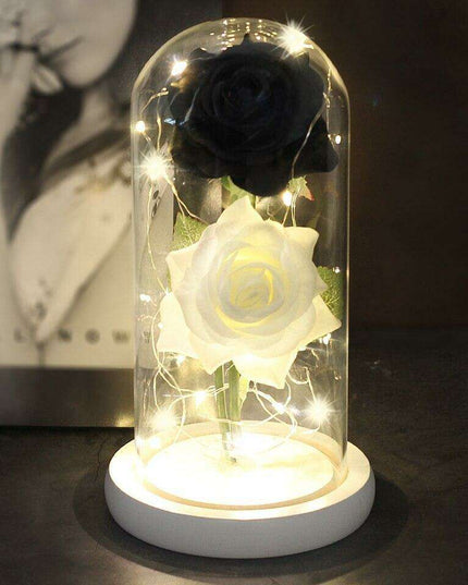 Everlasting Love: Enchanted Rose Display in Heart-Shaped Glass Dome - Luxurious Gift for Memorable Occasions