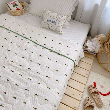 Cozy Cotton Quilt: A Family Favorite for Year-Round Comfort