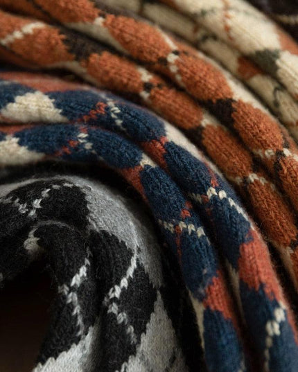 Cozy Wool Crew Sock Set: 5 Pairs for Ultimate Winter Comfort