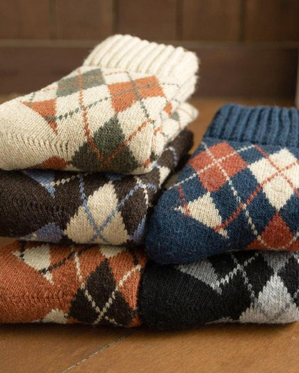 Cozy Wool Crew Sock Set: 5 Pairs for Ultimate Winter Comfort