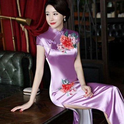 Elegance Redefined: Stunning Floral Cheongsam Dress for Special Occasions