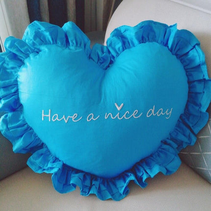 Romantic Heart Ruffle Cotton Pillow - Elegant Accent Cushion for Home Decor