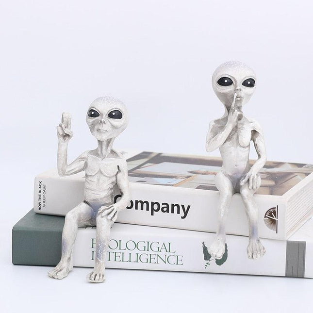 Extraterrestrial Joy: Whimsical Alien Figurine Garden Set
