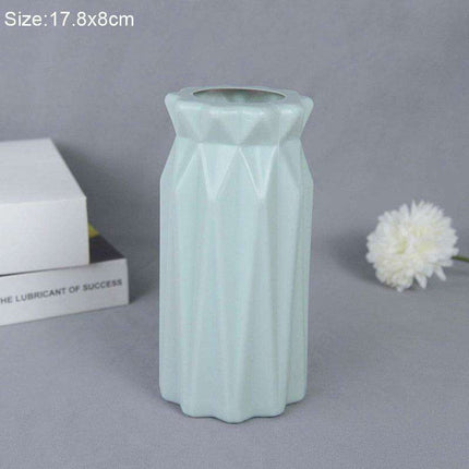 Chic Nordic-Style White and Pink Plastic Vase Duo for Modern Home Decor