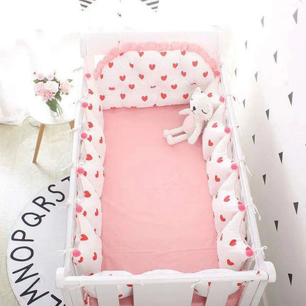 Nordic Chic 5-Piece Cotton Baby Crib Bedding Ensemble with Scandinavian Influence