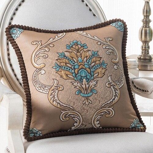 Elegant Handmade Beaded Jacquard Pillow Cover - Stylish Home Decor Accent 48x48cm
