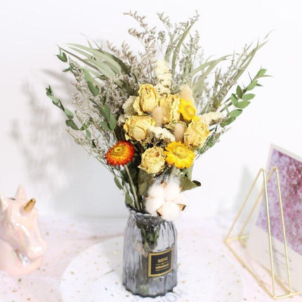 Dried Floral Elegance: Nature's Charm Arrangement Set for Home Decor and Photography