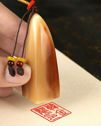 Customizable Ox Horn Keychain Seal - Personalized Name Stamp for Distinctive Style