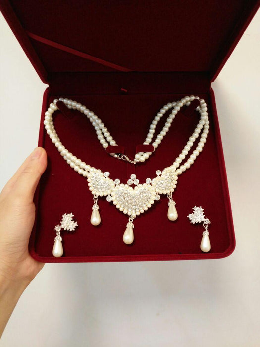 Sophisticated Velvet Jewelry Set Box for Weddings and Gifts