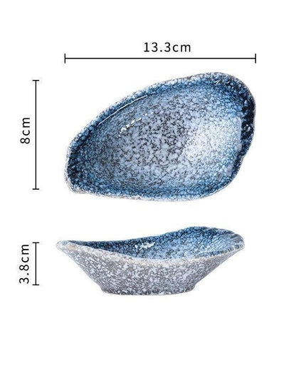 Charming Handmade Japanese Ceramic Snack Dish - A Touch of Elegance for Your Table