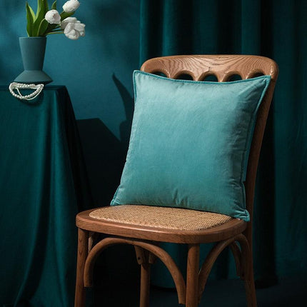 Dual-Sided Luxe Velvet Accent Pillow - Chic Decorative Cushion Cover