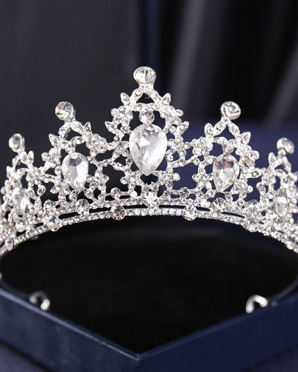 Elegant Silver Rhinestone Tiara - Glamorous Hair Accessory for Special Occasions