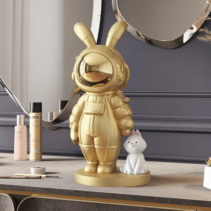 Galactic Guardian Astronaut Key Holder - Stylish Celestial Organizer