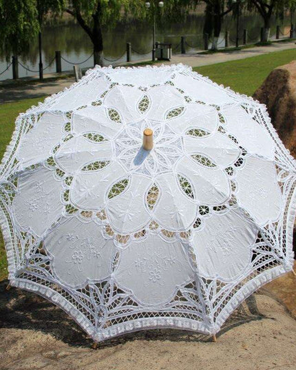 Chic Victorian Lace Sunshade: Timeless Elegance for Events and Photography