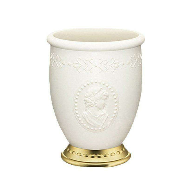 Elegant Vintage Embossed Makeup Brush Holder - Luxe Organizer for Sophisticated Vanity Styling