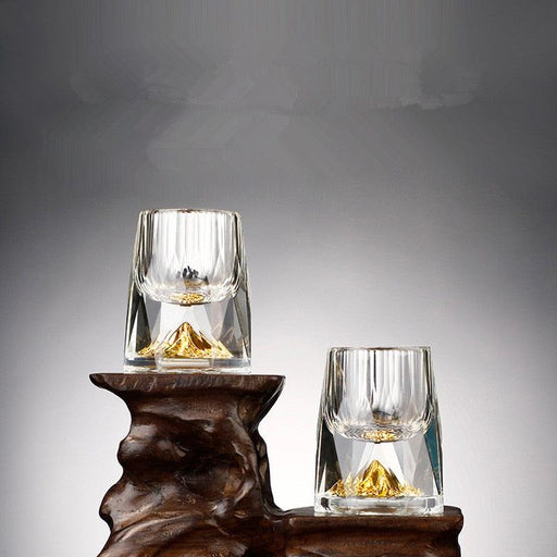 Exquisite Gold Foil Crystal Glass Tumblers for Refined Drinking Experience