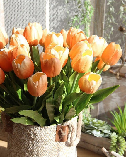 Tulip Elegance: Stunning 5-Piece Bouquet for Weddings and Timeless Home Decor