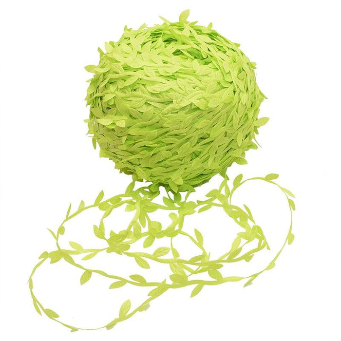 Green Leaf Vine Ribbon: Lifelike Foliage for Creative Projects