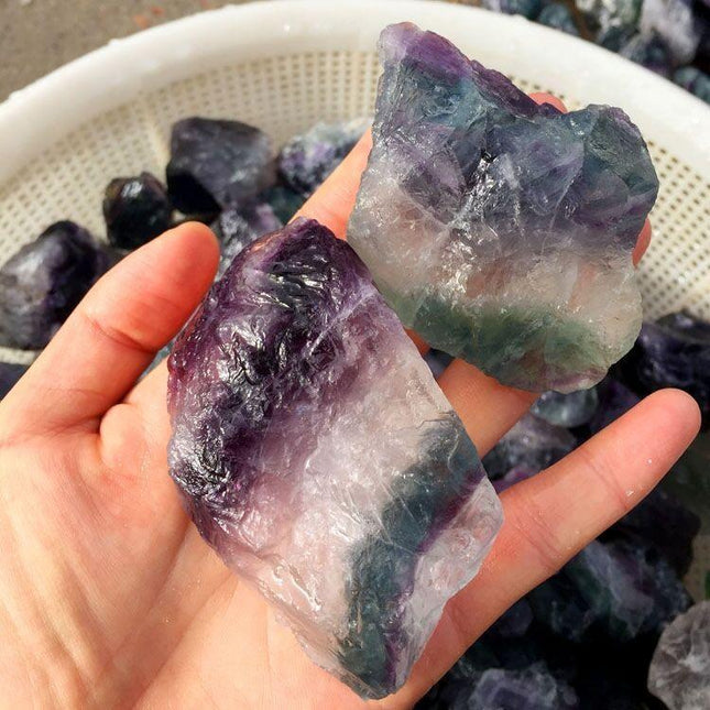 Serene Fluorite Gemstone: Multifunctional Healing and Energy Amplifier - Lively Mineral for Peace and Balance
