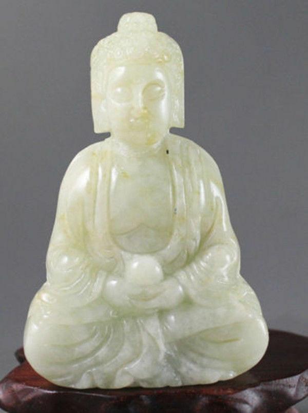 Tranquil Jade Buddha Amulet - Handcrafted Symbol of Peace from China