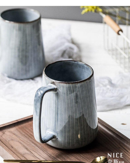 Elegant Vintage Ceramic Tea and Coffee Mug Set with Spoon - Ideal for Beverage Enthusiasts