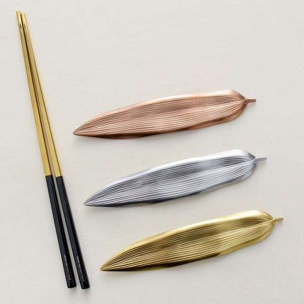 Customizable Japanese Chopstick Holders - Stylish Dining Enhancements for Home and Hospitality