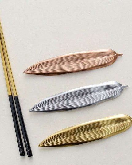 Customizable Japanese Chopstick Holders - Stylish Dining Enhancements for Home and Hospitality