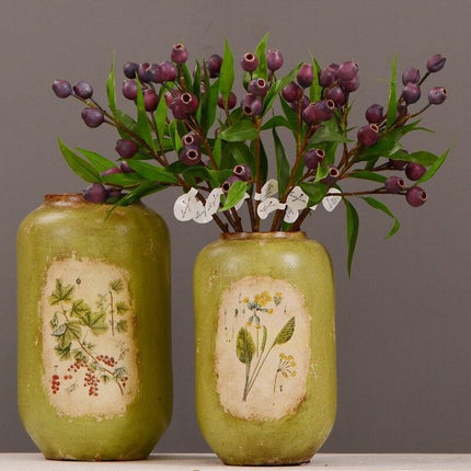 Festive Charm: Green Berries and Eucalyptus Foam Flower Arrangement Kit for a Joyous Holiday Atmosphere